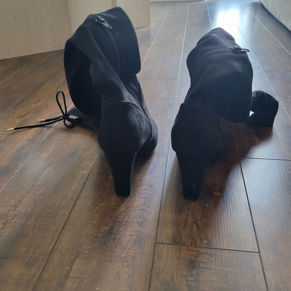 Knee High Boots - Picture 7 of 10